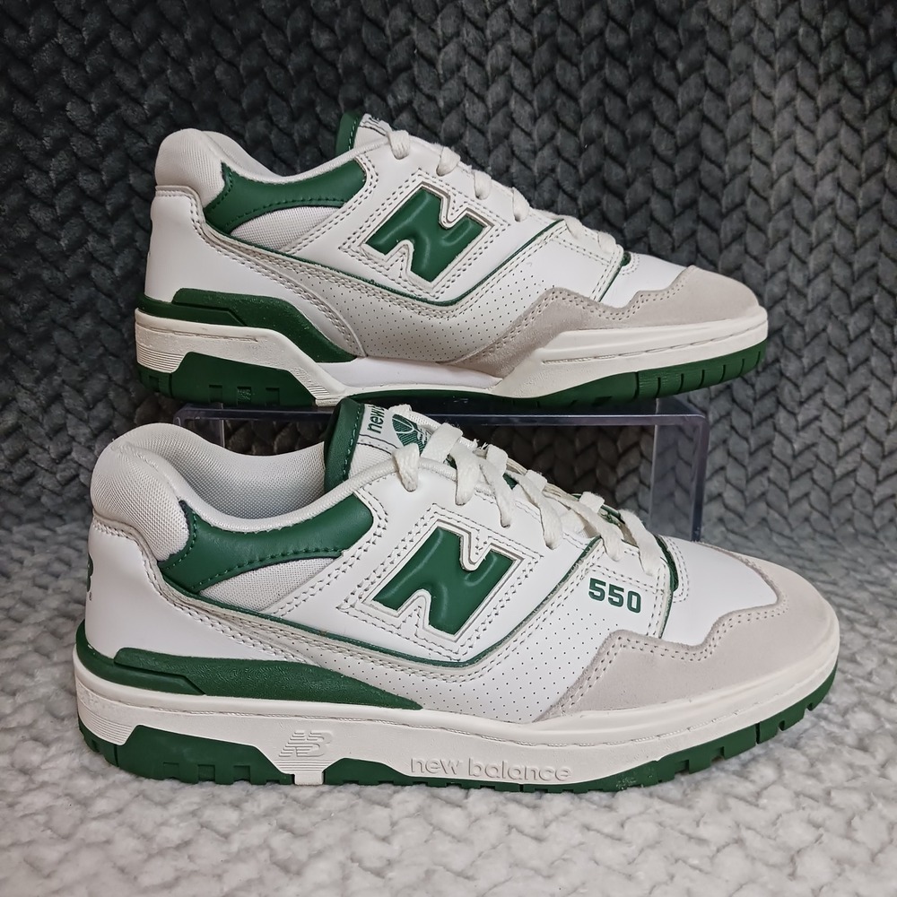 New Balance 550 White Green Men's Athletic Sneakers Shoes Size 6.5 Women's 8